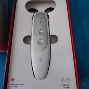 AGE-R. Derma EMS shot...Brand new